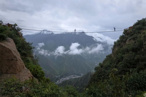 保定野三坡迎來雨后云海,青山繚繞升云霧,美景只在野三坡