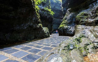 野三坡百里峽 音樂會 河燈節(jié) 樂谷銀灘精品2日游