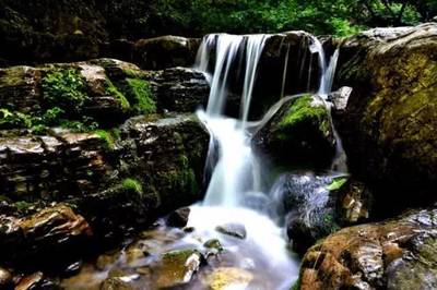 北京周邊夏天才23°的仙境,美過桂林,山水環繞,車程2h即達!