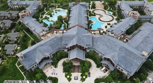 多產(chǎn)融合與旅游扶貧的創(chuàng)新和實(shí)踐媒體調(diào)研采訪活動(dòng)在野三坡舉行