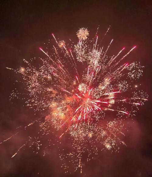 野三坡團建:山青水秀與篝火煙花的完美結合